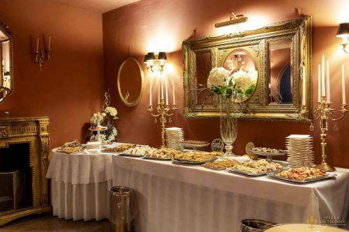 villa-anthony-festa-18-anni-buffet-roma-sud-ardeatina